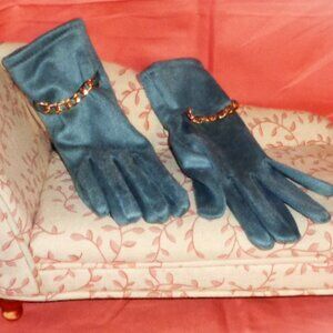 BEAUTIFUL GREEN LADIES DRESS GLOVES WITH SPANDEX-COMFORTABLE FIT!EXCELLENT!